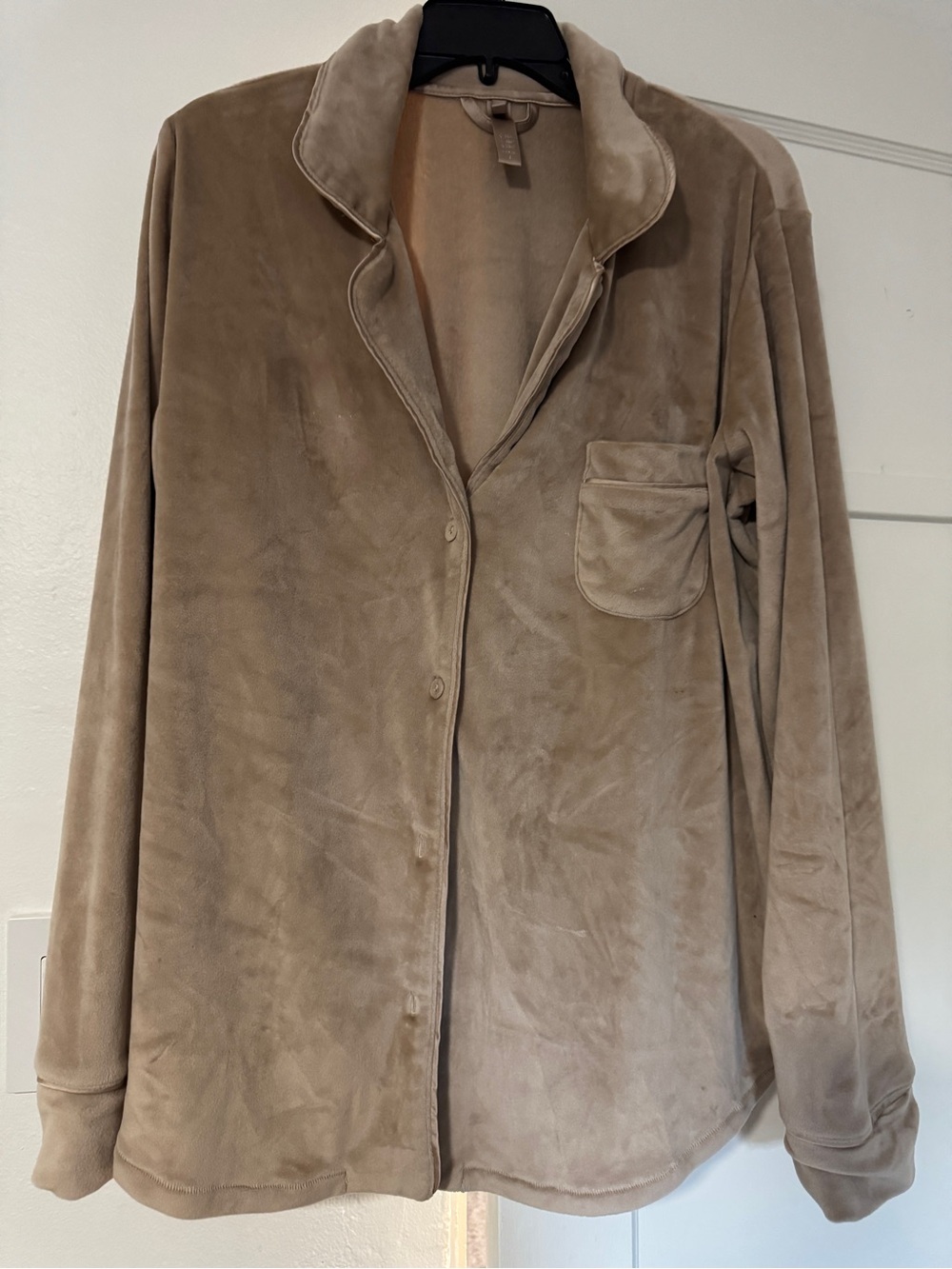 SKIMS Plush Button-Up Pajama Set Top in Taupe